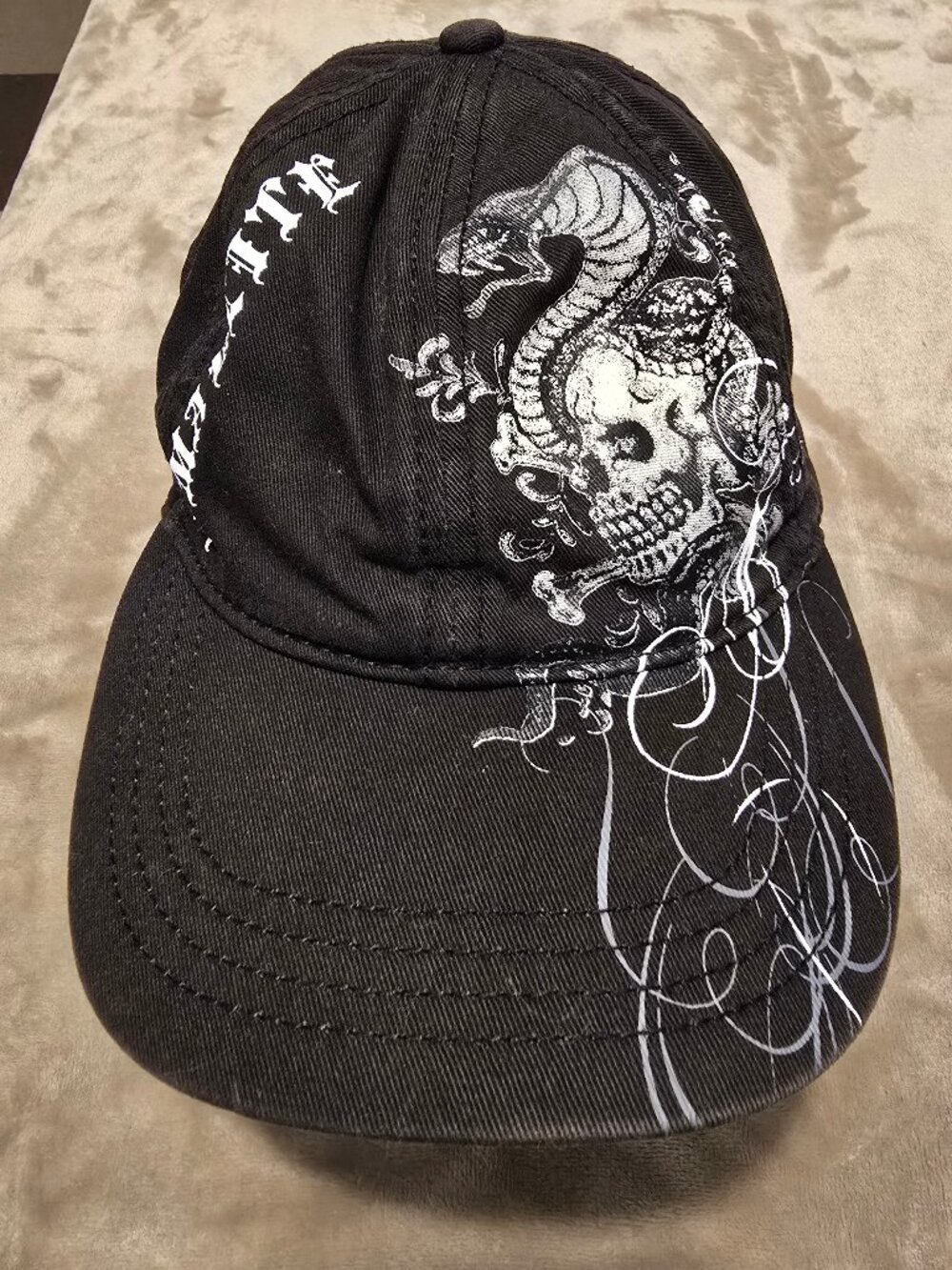 Vintage MMA Elite Graphic Snapback Hat – Cyber Y2K Grunge Skull & Snake